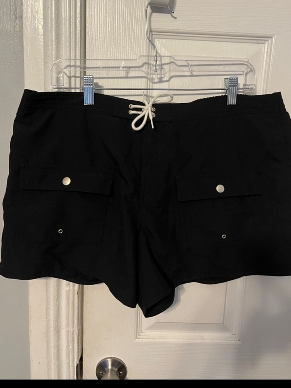Tropical Escape Black Women's Drawstring Pocket Swim Shorts